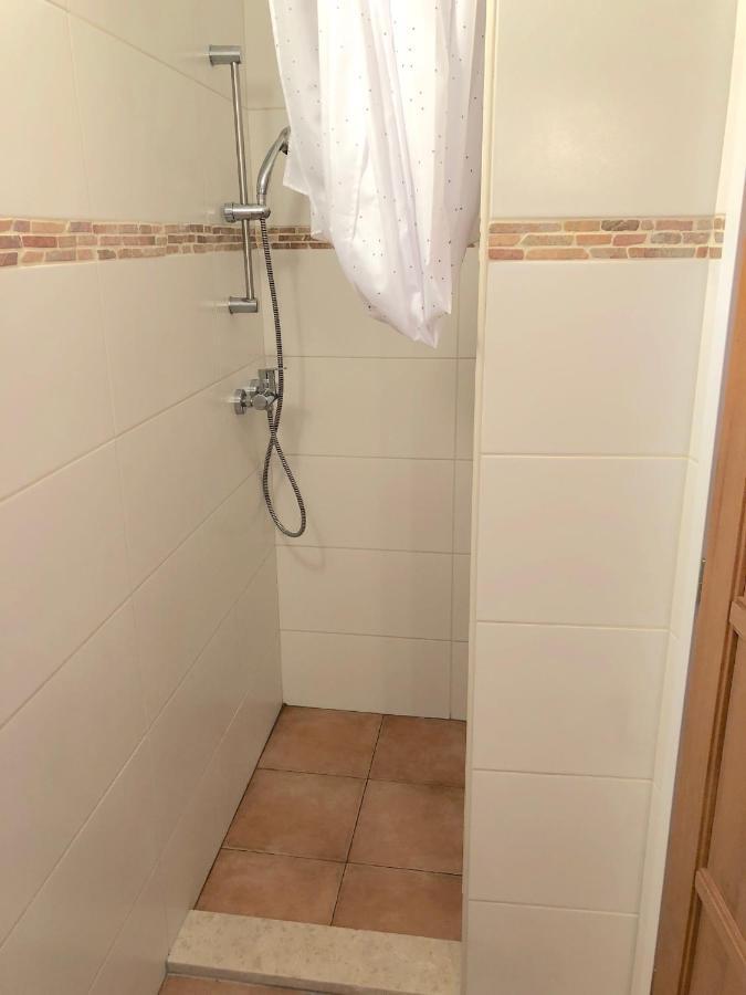 Apartments Jelena Peroj Bagian luar foto